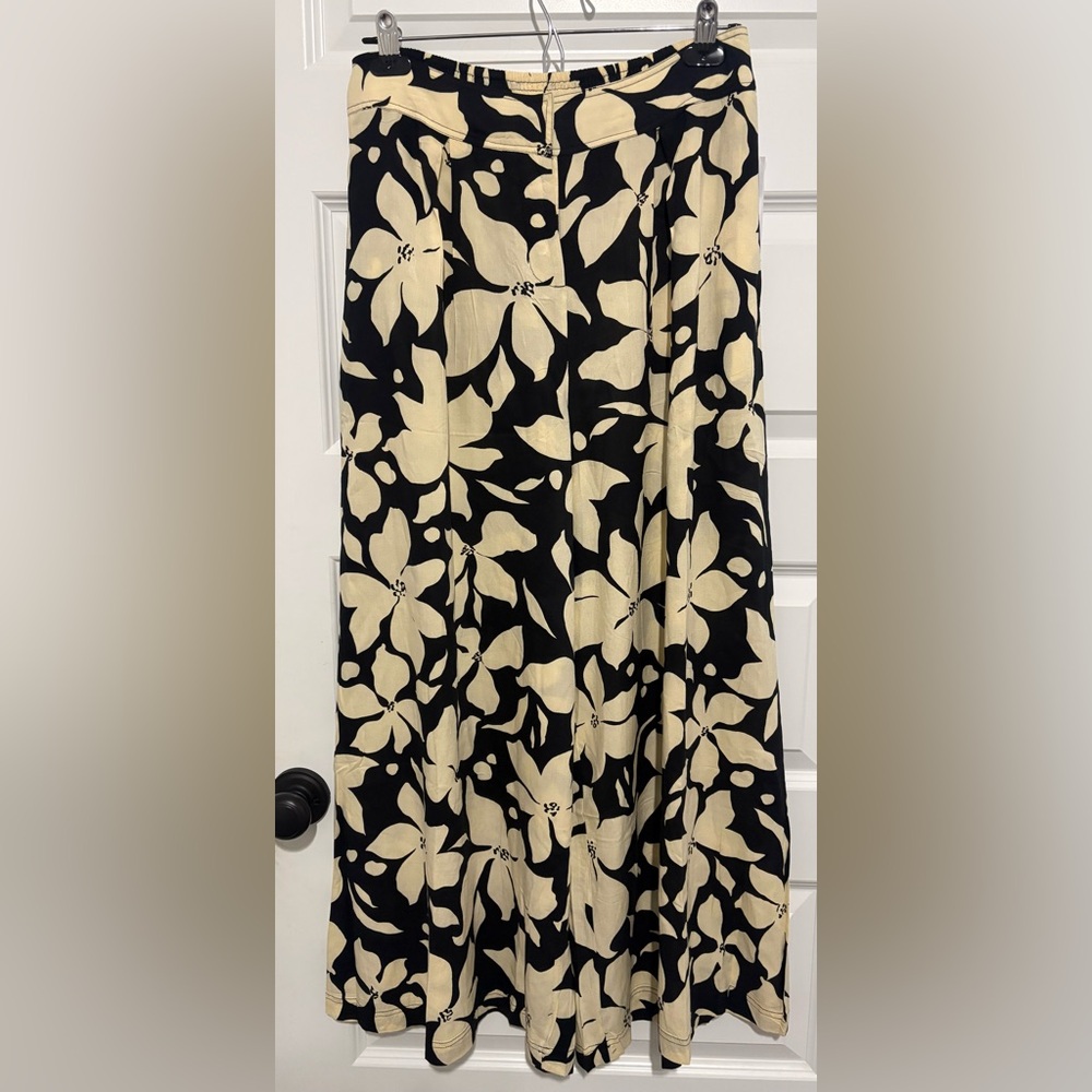 NWT Patrons of Peace Black and Cream Floral Palazzo Wide Leg Pants